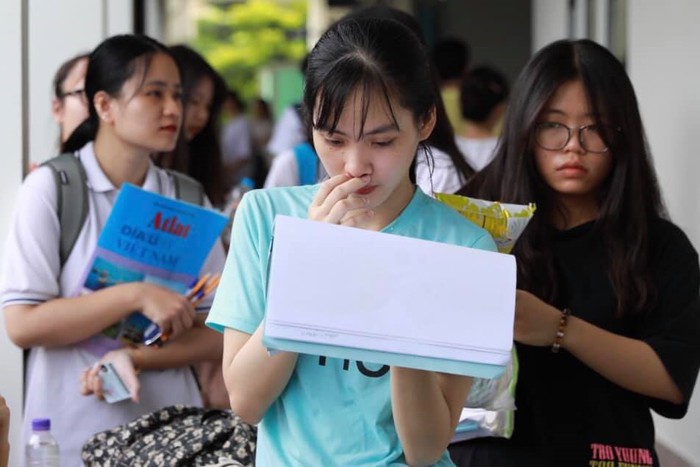Những Vật Dụng Thí Sinh Được Và Không Được Mang Vào Phòng Thi Tốt Nghiệp 2020