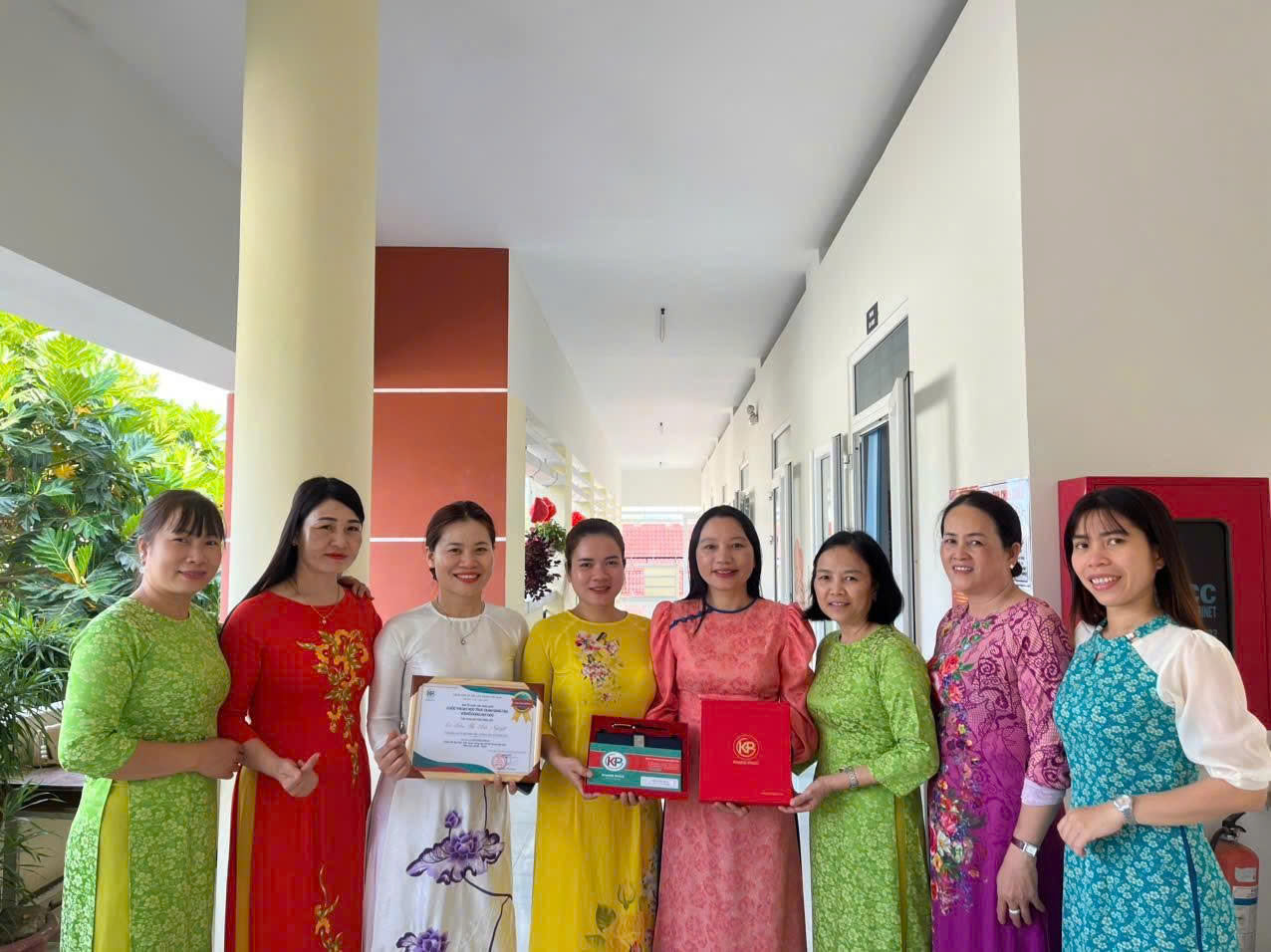 KHÉP LẠI CUỘC THI DẠY HỌC TRỰC QUAN: LAN TỎA SÁNG TẠO TỪ NHỮNG ĐIỀU GẦN GŨI